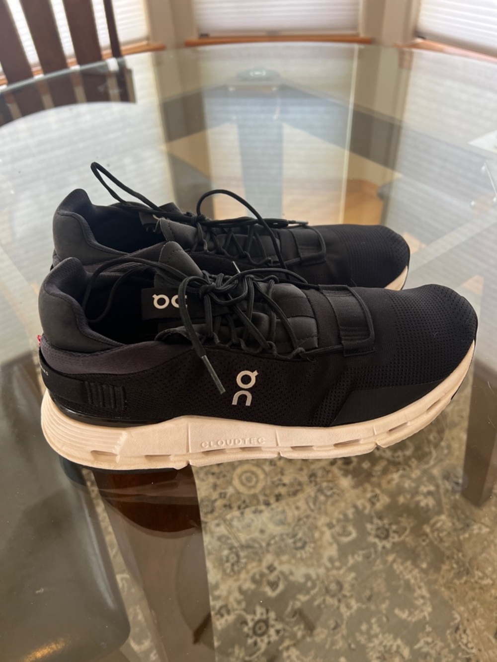 On cloud sneakers. Cloudtec. Size 10.5